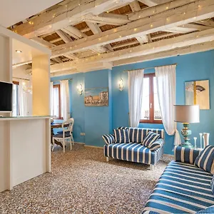 Friari Suite-luxury Apt. Close To Rialto Bridge Apartment Venice