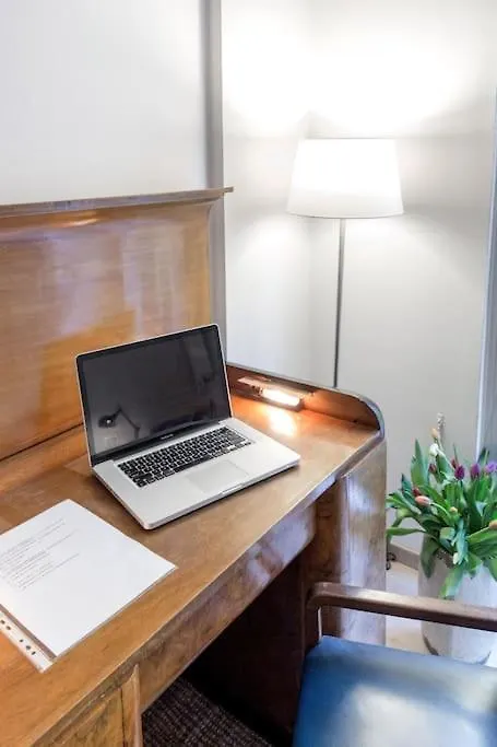 Best Location Ponte Vecchio Apartment Florence